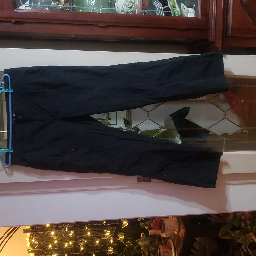 Royal Robbins Men's Pant. Black.  Size 12 Reg/T UK 16  FR 44 DE 42.